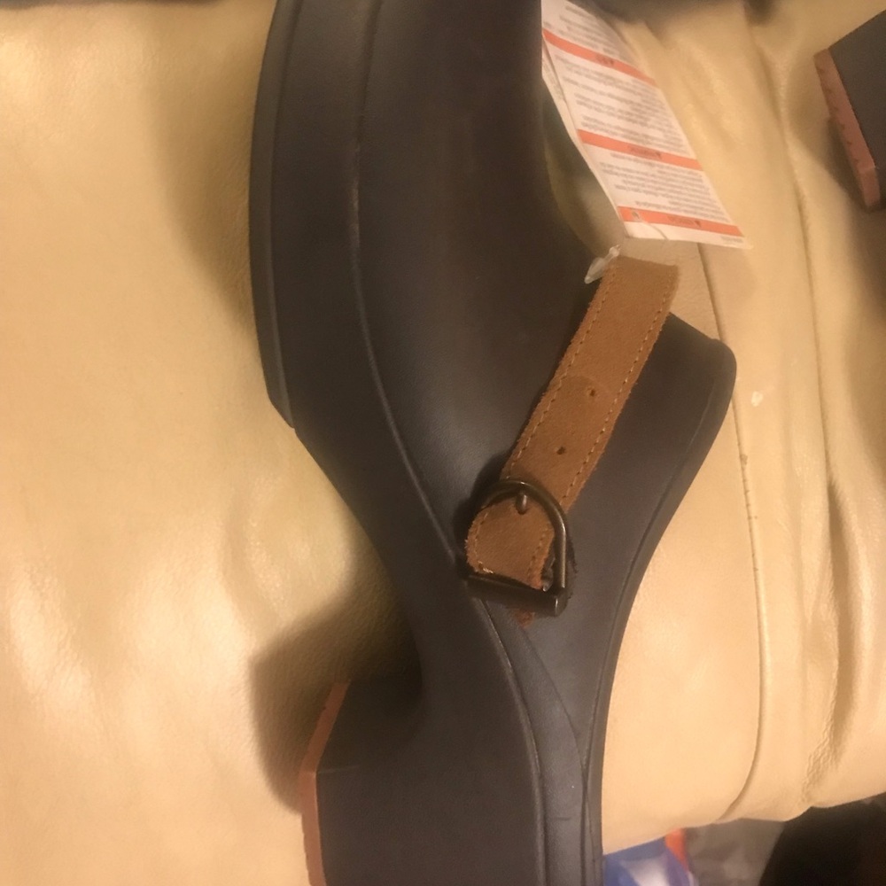 Crocs Sarah Womens sz 10 clogs slip on